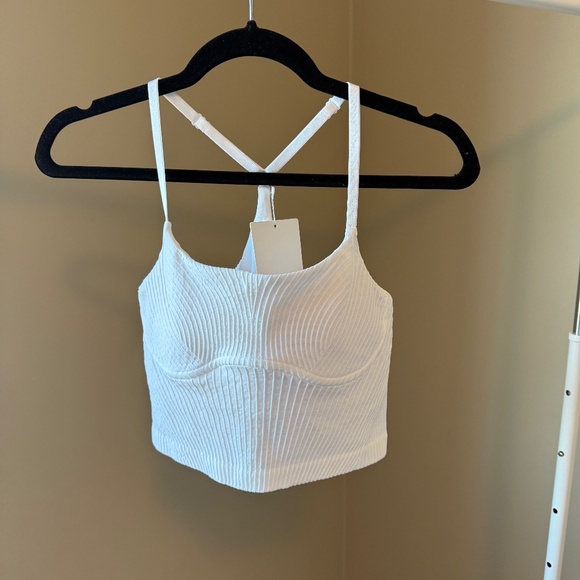 Lululemon seamless strappy yoga tank. size 8. NWT - Picture 3 of 4